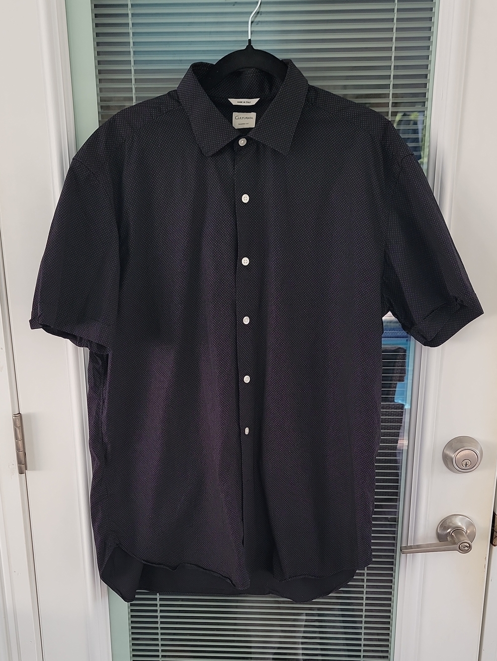 Culturata Men's Short-Sleeve Button-Up Shirt Black With Micro Polka Dots Cotton